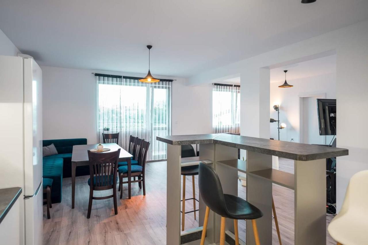 Turquoise By Rv Apartments Varna Extérieur photo